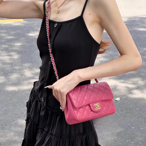 High-End 30cm Large "Haas Caviar Classic Flap Jumbo" Women's Shoulder Bag with Gold Hardware & Stamp - Image 2